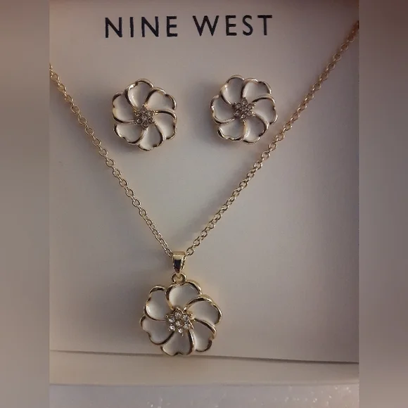 Nine West White Enamel Flowers with Rhinestone Earrings and Necklace set. - Picture 2 of 5